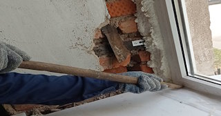 Демонтаж оконных откосов по выгодной цене от 512 руб. в Дедовске - Сварной-Ддв